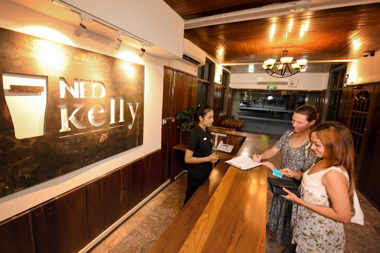 Ned Kelly Hotel & Irish Pub Mandalay Buitenkant foto